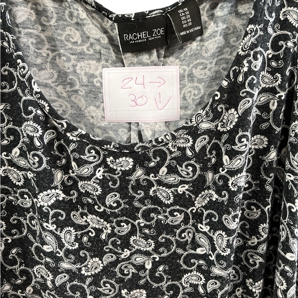 Rachel Zoe Sleeveless Top - Size 1X - Picture 4 of 4